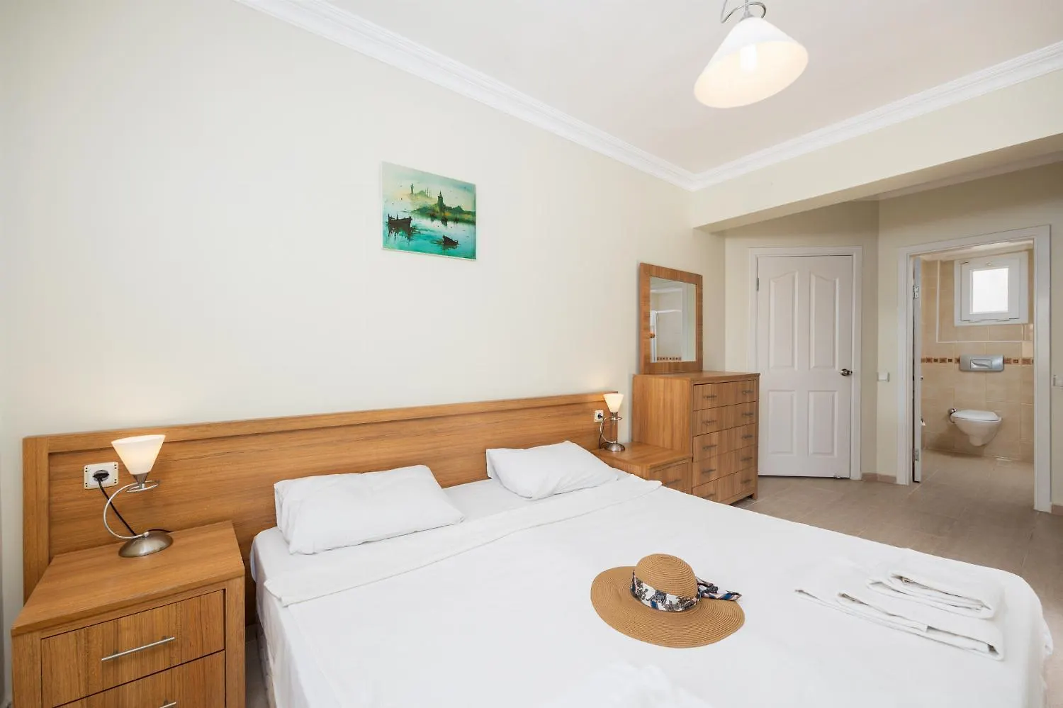 Golden Trio Villa 厄吕代尼兹